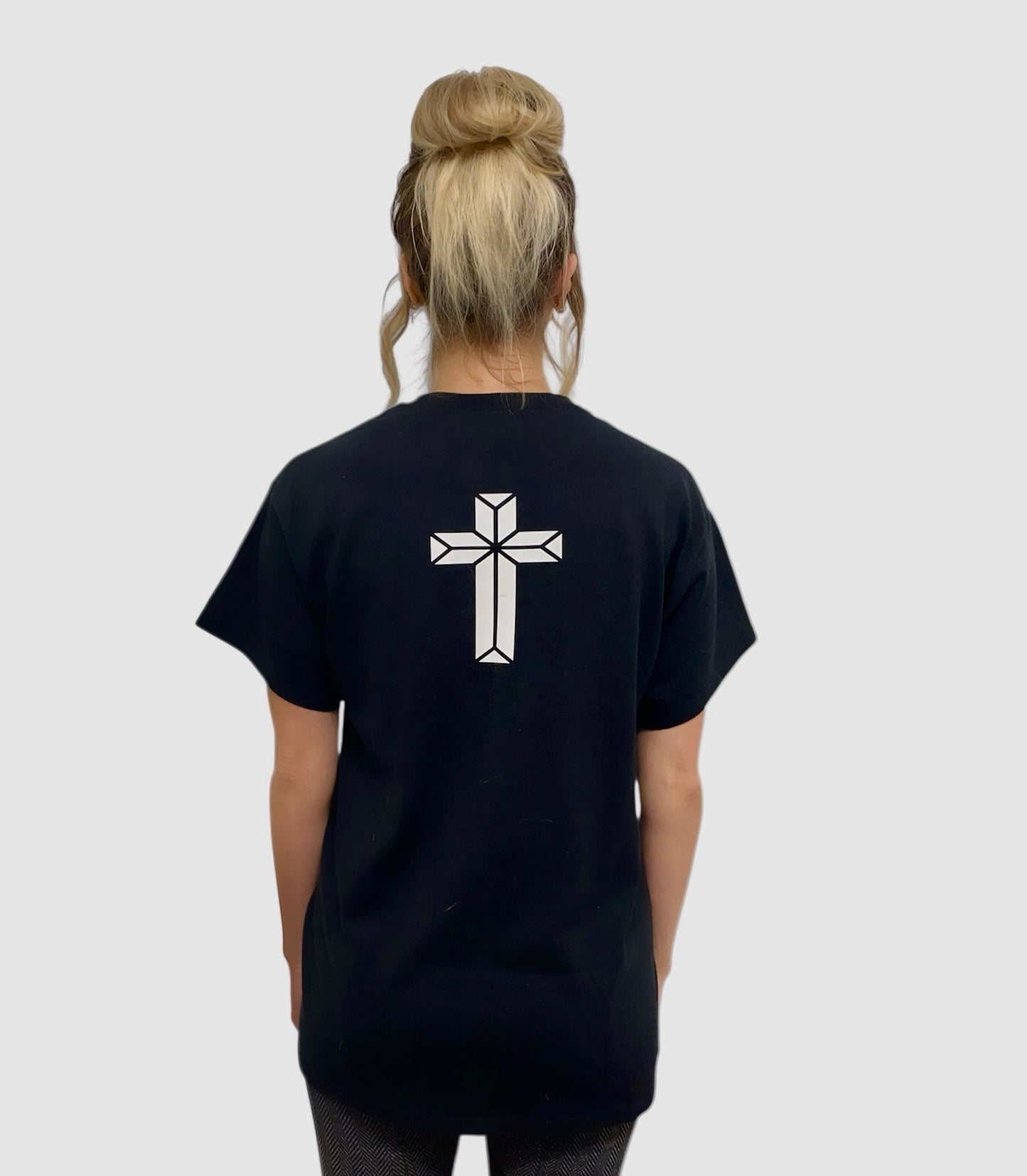 Unisex Black & White WORTHY T-shirt
